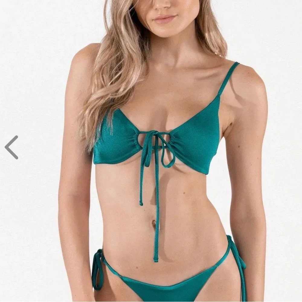 NWT OneOne Swimwear Bikini *Top Only* Emerald Green Maggie Padded New Medium